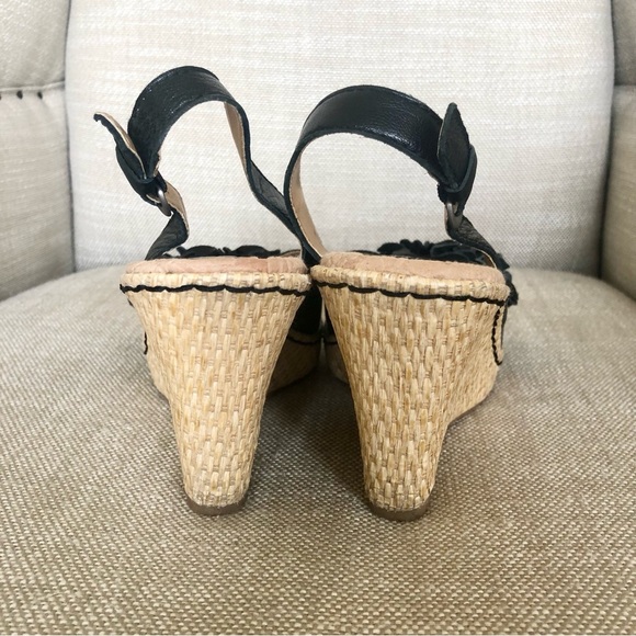 Born b.o.c Wedge Sandals Size 6 Slingback Floral Black Leather Comfy Chic - Picture 12 of 12